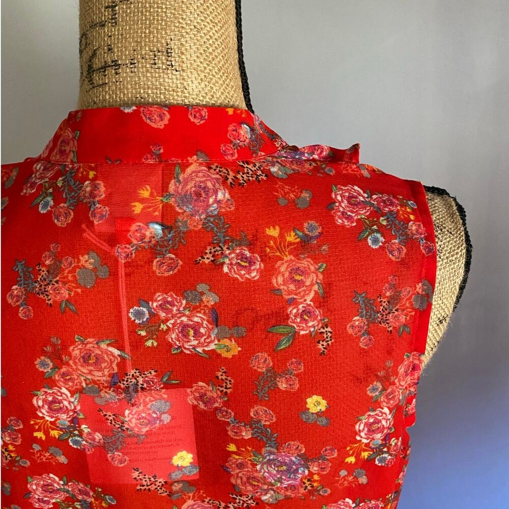 cAbi Crush Floral Ruffle Sleeveless Blouse Red Sheer Top Size S - Picture 9 of 17